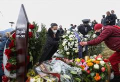 U Sarajevu pokopan general Jovan Divjak, stotine ljudi na sprovodu