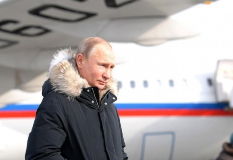 Vladimir Putin - Vojni pilot otkrio tajne Il-96-300PU, novog Putinov aviona 