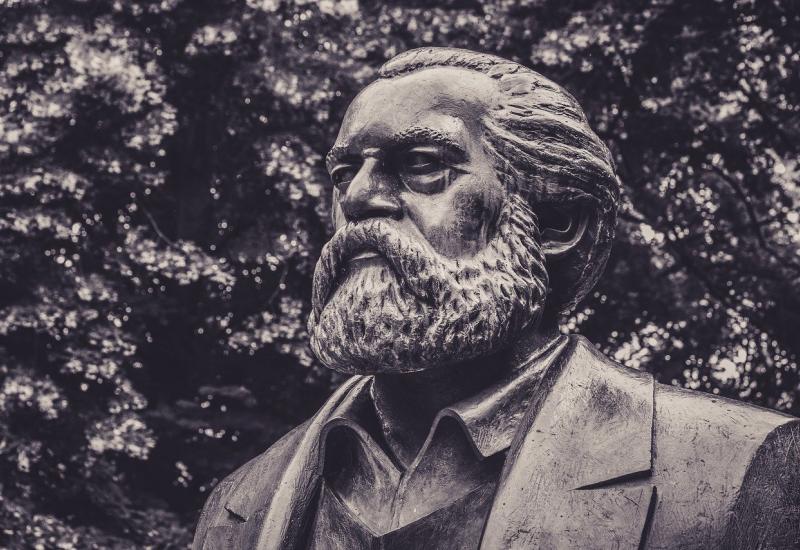 Karl Marx bio je zagovornik nasilne revolucije protiv buržoaskog poretka - Čovjek koji je želio ukinuti obitelj, religiju, naciju, istinu, povijest i individualnost