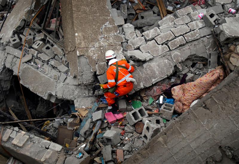 Potres jačine 7,3 stupnjeva u Kini uništio više zgrada