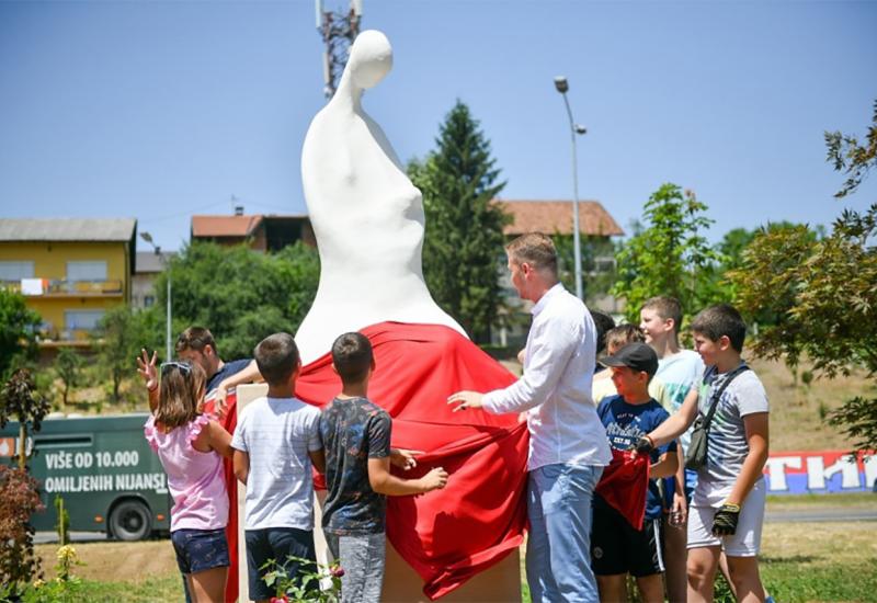 Gradonačelnik Banja Luke ima drugačiju obitelj: Gradu poklonili 'Obiteljski park'