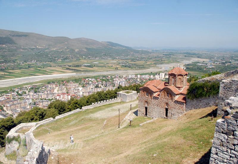 Crkva Svetog Trojstva - Berat, grad-muzej, vrijedan mjesta na UNESCO-ovom popisu