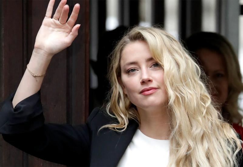 Sudski dokumenti: Amber Heard je Deppu otkinula prst, gađala ga bocom votke