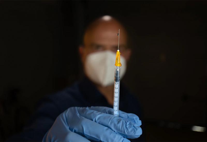 Udruženje poslodavaca FBiH poziva tvrtke da prijave radnike na cijepljenje 