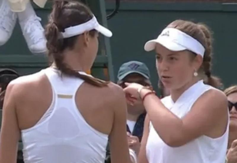 Ajla Tomljanović i Jelena Ostapenko nisu baš najbolje prijateljice na svijetu... - Ajla Tomljanović i Jelena Ostapenko se žestoko zakačaile na Wimbledonu