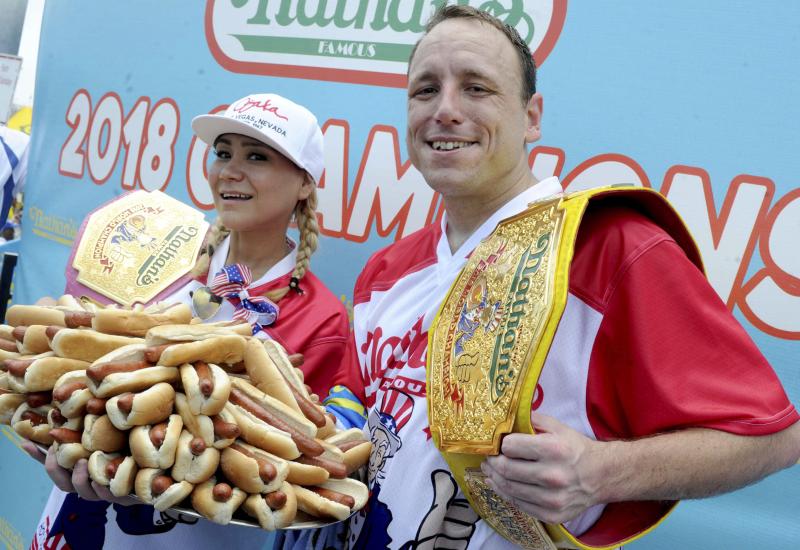 Amerikanac na natjecanju za Dan nezavisnosti pojeo 76 hotdogova