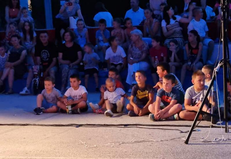Zmaj i princeze - Ortiješ - lutkarskom predstavom do približavanja kazališta najmlađoj publici
