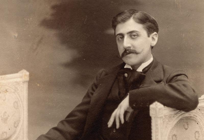 Marcel Proust (10. srpnja 1871., Neuilly-Auteuil-Passy, Francuska -  18. studenoga 1922., Pariz, Francuska) - U traganju za izgubljenim vremenom pronašao je vrhunsku umjetnost