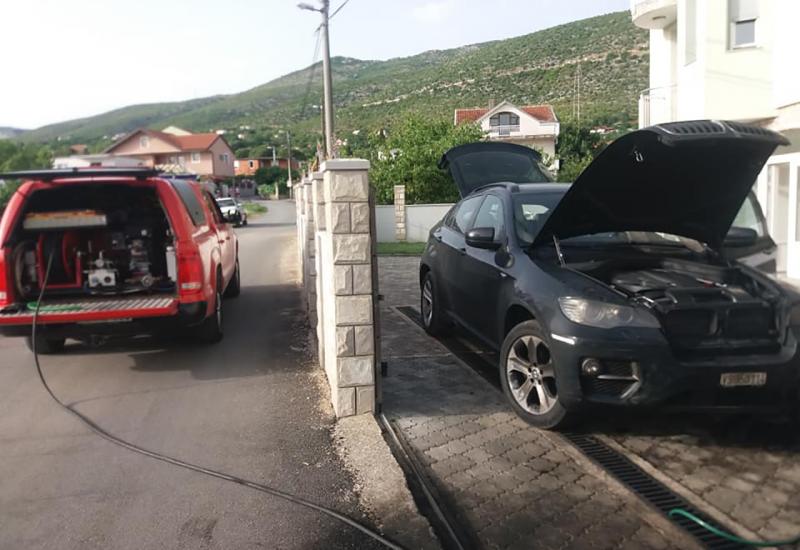 Mostar: Zapalio susjedov 'BMW'