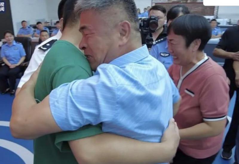 Kinez nakon 24 godine potrage pronašao otetog sina 