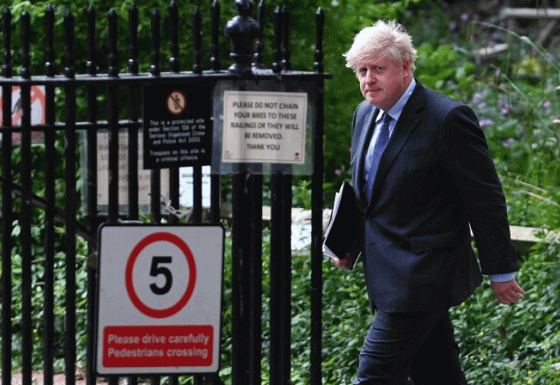  Boris Johnson podnio ostavku 