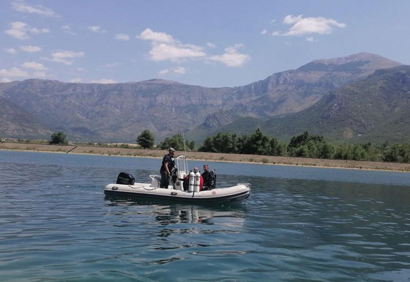 Ronioci FUCZ uključili se u potragu za utopljenikom u Mostarskom jezeru