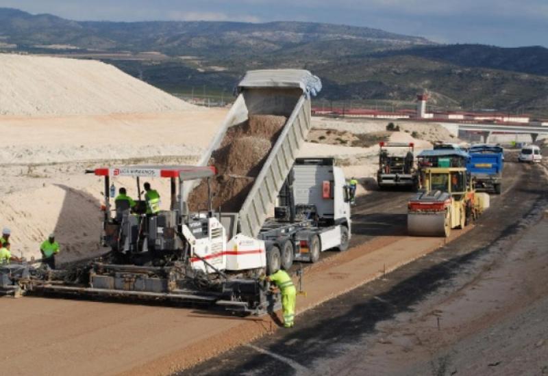 Španjolci grade ceste od otpadnog papira