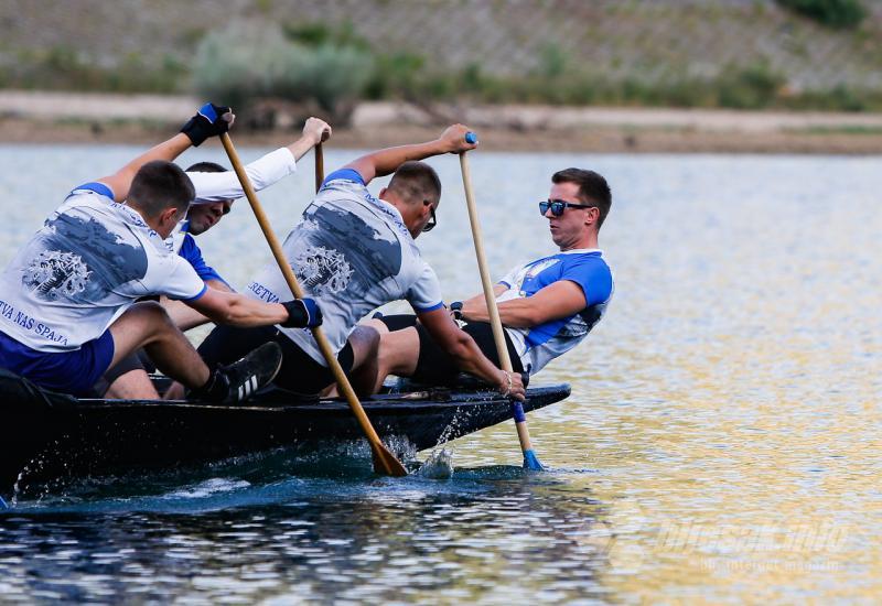 Na Mostarskom jezeru... - Priključite se mostarskim lađarima i spremite se tradicionalni Maraton lađa Metković-Ploče 