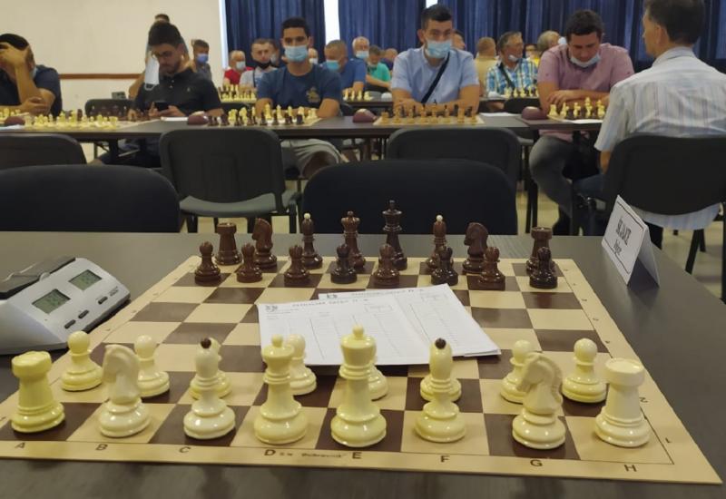 U Neumu se održava ekipno natjecanje Prve šahovske lige za seniore