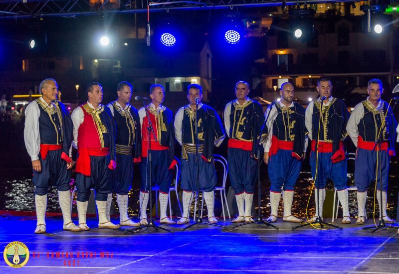 Održana 13. večer hrvatskih folklora u Neumu