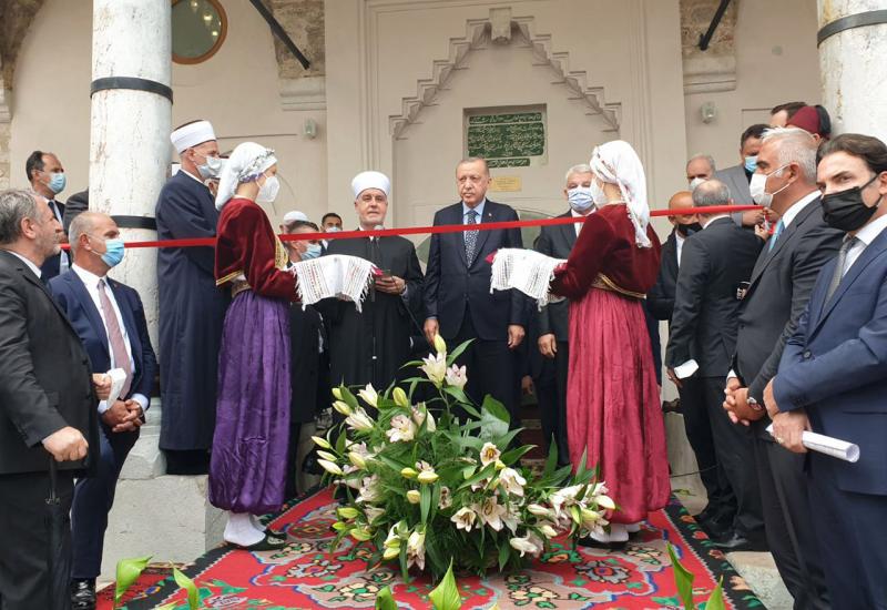 Otvaranje Čaršijske džamije u Sarajevu - Erdogan svečano otvorio Baščaršijsku džamiju