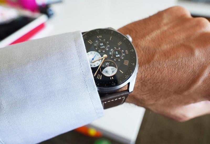 Novi Huaweijev pametni sat sličit će na Apple Watch