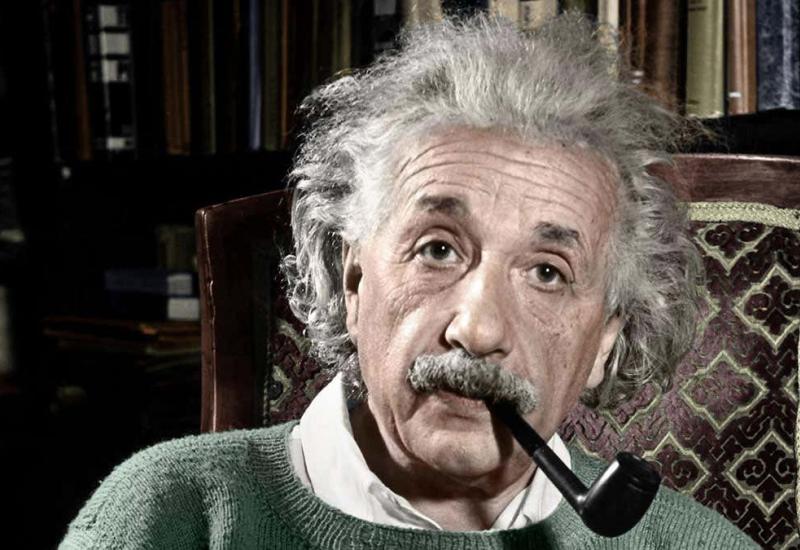 Rijetki Einsteinov rukopis o teoriji relativnosti na aukciji u Parizu