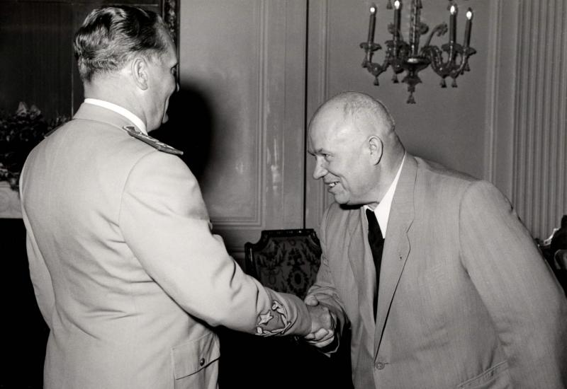 Hruščov se pomirio s Josipom Brozom - Prije pola stoljeća preminuo sovjetski vođa koji (ni)je lupao cipelom u UN-u