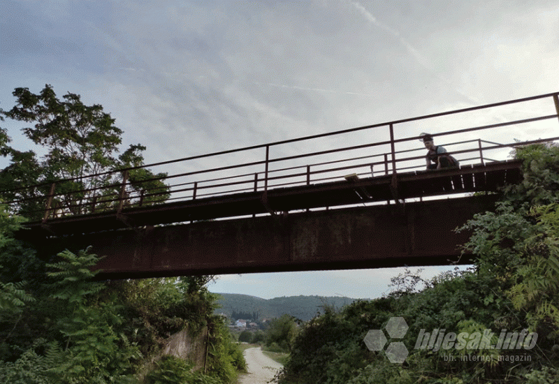 Vrijedna akcija na starom Ćirinom mostu u Čapljini - Stari Ćirin most u Čapljini ponovno će postati atrakcija