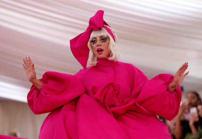 Lady Gaga proglašena je ikonom na popisu najbolje odjevenih ljudi