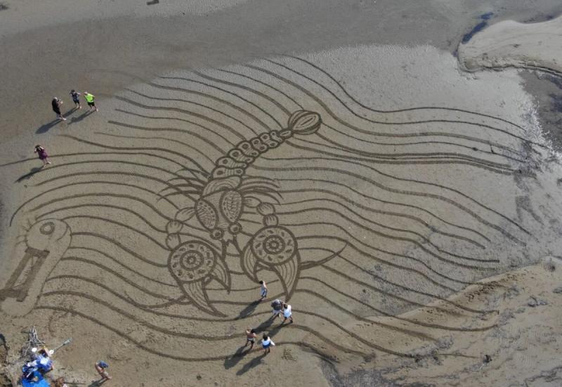 Kada se spoji umjetnička kreativnost i neretvanski pijesak nastaju fascinantni radovi