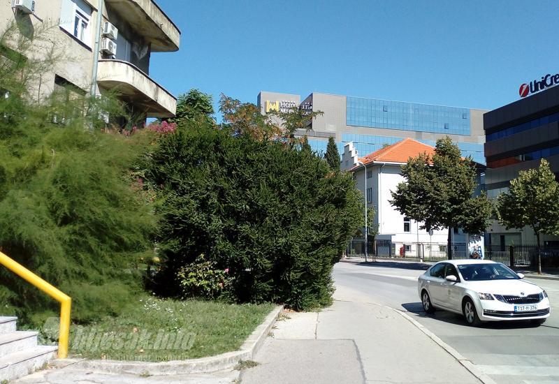 Zelenilo osvaja cestu - Kakva reakcija u Mostaru!