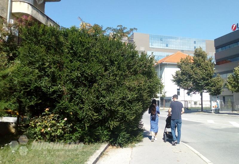 Ugrožavanje pješaka - Kome zapinje u Mostaru?