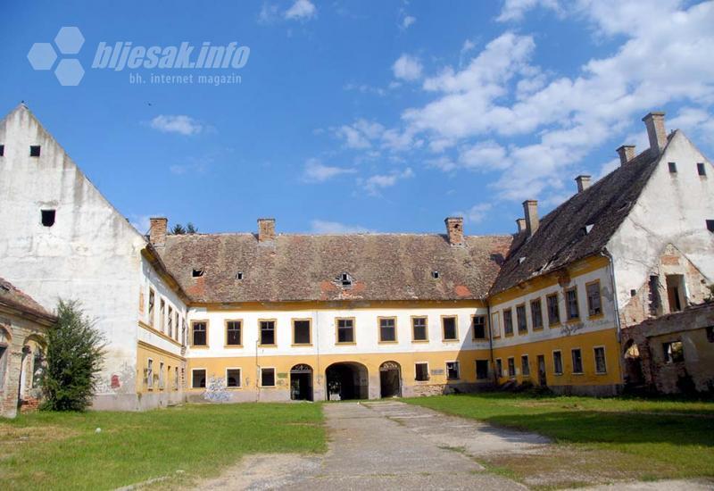 Dvorac Esterházy - Bilje/Darda: Od dvorca do dvorca kroz Kopački rit
