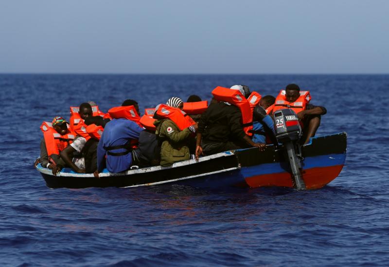  Dvanaest migranata nestalo u moru