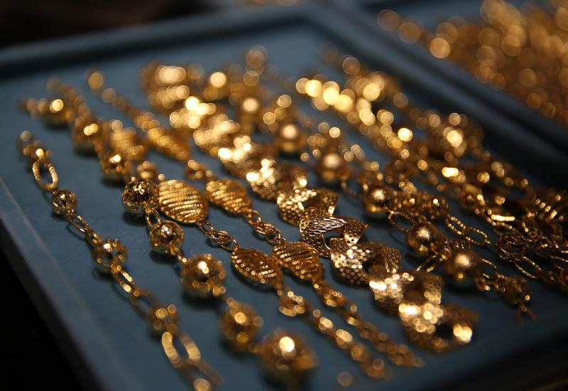 Porastao uvoz dragulja i zlata u BiH, ali građani rasprodaju nakit