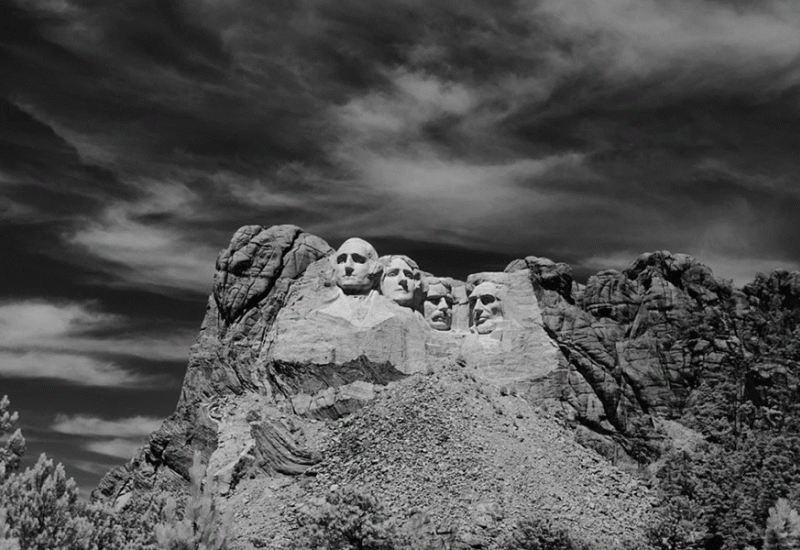 Mount Rushmore - Soba iza najpoznatijeg američkog spomenika otkriva – nepravdu