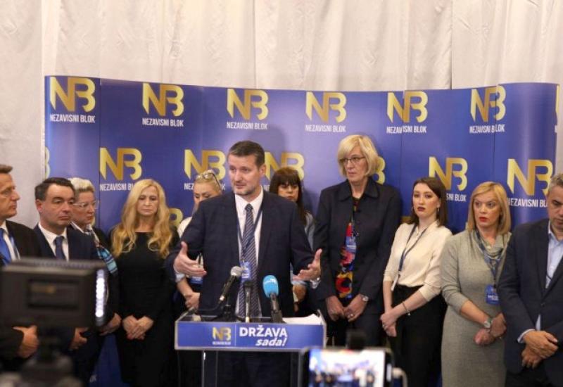 Šepić pred medijima - Nezavisni blok: Dodik će biti gotov