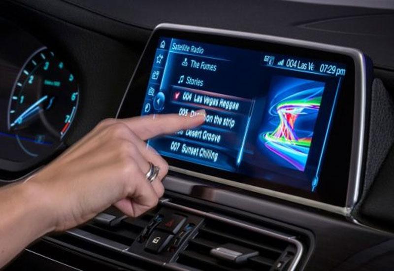BMW - Zbog nestašice čipova BMW isporučuje vozila bez touchscreena
