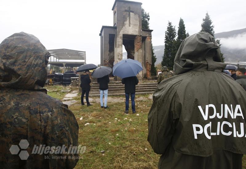 Služena misa na Austrijskom groblju u Mostaru: Naša dužnost je da ih se sjećamo