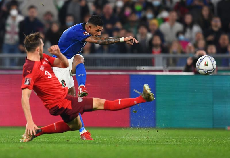 Italija ispustila pobjedu protiv Švicarske, Engleska blizu Katara