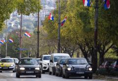 Zastave Herceg-Bosne zavijorile u Mostaru