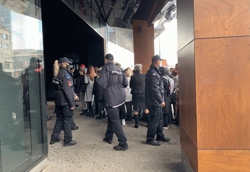 Crni petak 'zatvorio' sarajevske tržne centre 