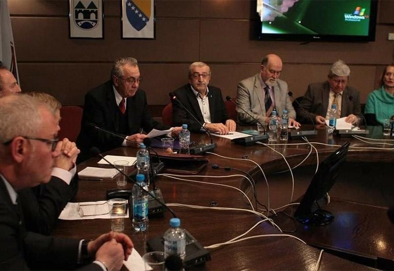 HNV BiH osudio ponašanje stranaka koje traže poništavanje Inzkovog zakona