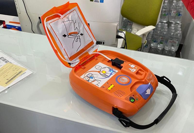 Mostar dobio prvi automatski eksterni defibrilator