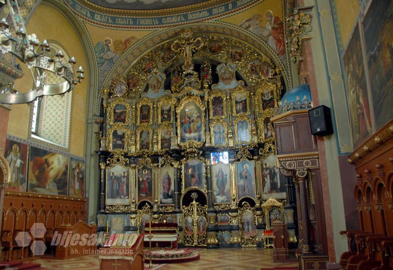 Ikonostas u Sabornoj crkvi - Sremski Karlovci: Brže, braćo, amo, amo, da se skupa poigramo