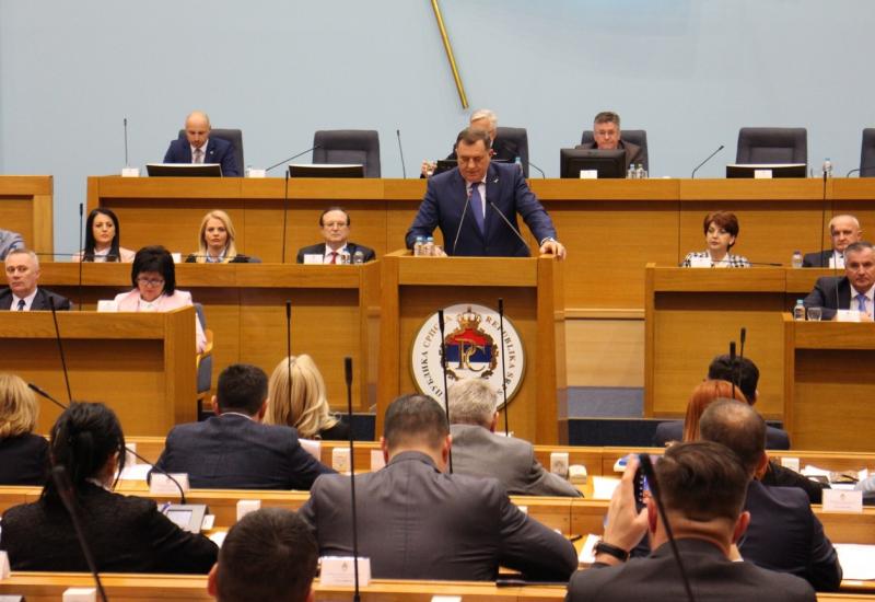 Dodik: Pred teškim smo izazovima, prijeti raspad BiH