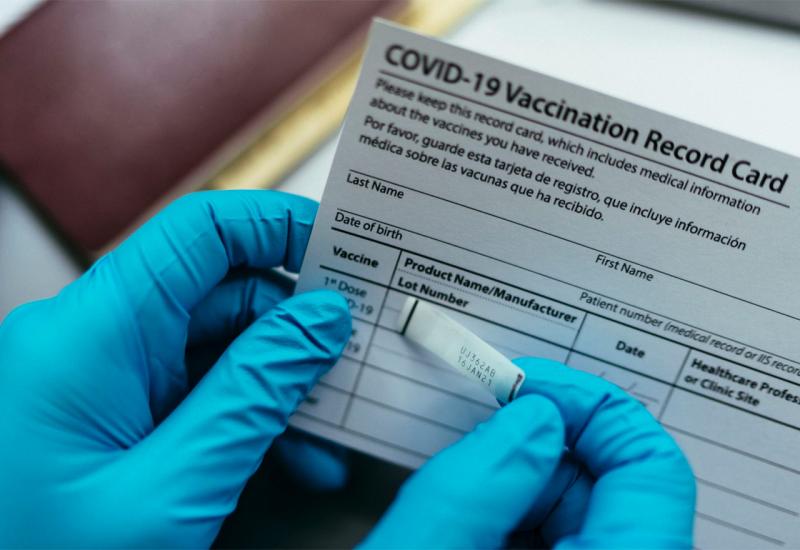 Otkriveno 8.000 lažnih potvrda o cijepljenju; vlasnici bi mogli u zatvor do 5 godina