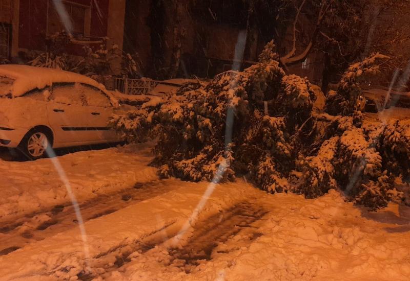 Veliko snježno nevrijeme zahvatilo Beograd 