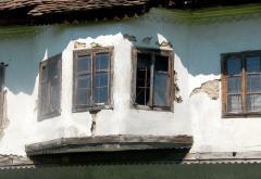 Srebrenik: Prekrasna utvrda pa makar je okrenuo oʞɐdoɐu :) 