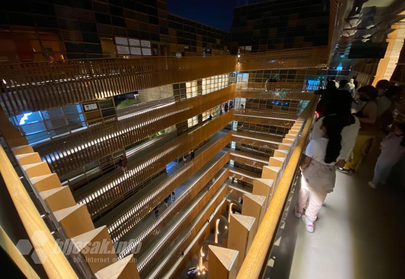 Maroko ima paviljon na sedam katova - EXPO Dubai: Fotografijom i video po najvećem sajmu na svijetu