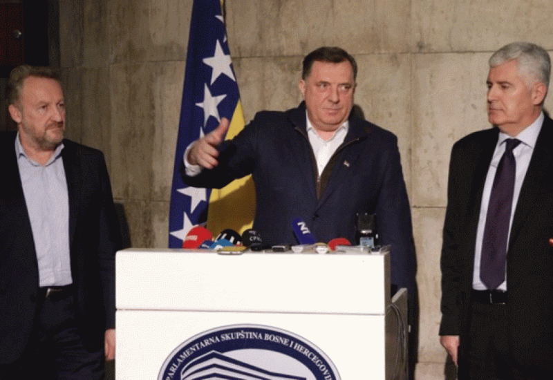 Ilustracija - Kaznena prijava protiv Dodika, Izetbegovića i Čovića