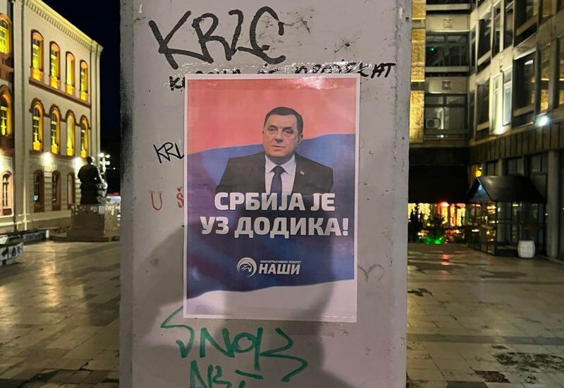 Plakati podrške Dodiku u centru Beograda