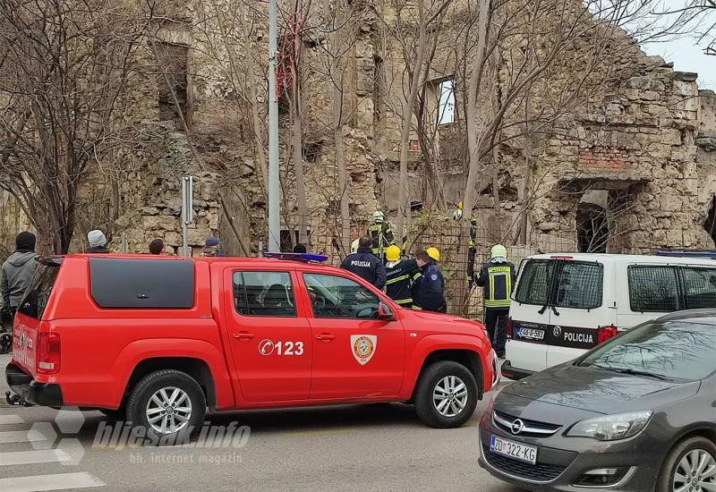Mostar: Nesreća u ruševnoj zgradi, tragaju za jednom osobom - Mostar: Vatrogasci izvukli tijelo ispod ruševina